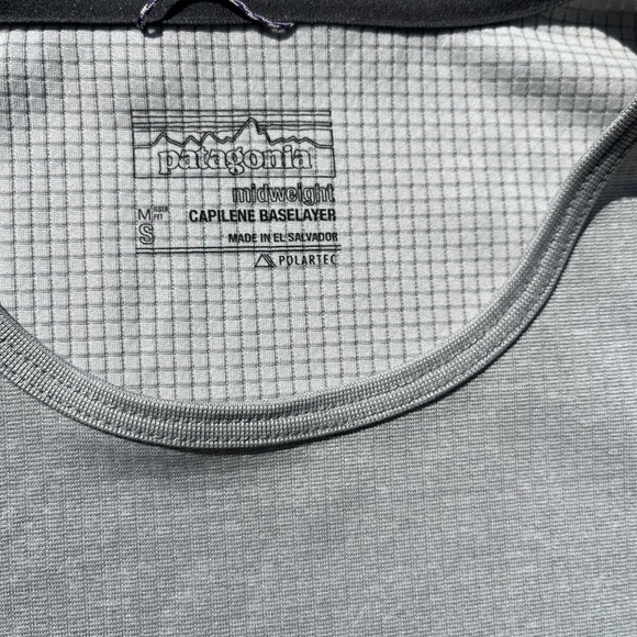 Women's Patagonia T-Shirt Gray Silver Solid S Round Active Polartec Baselayer - Picture 4 of 14